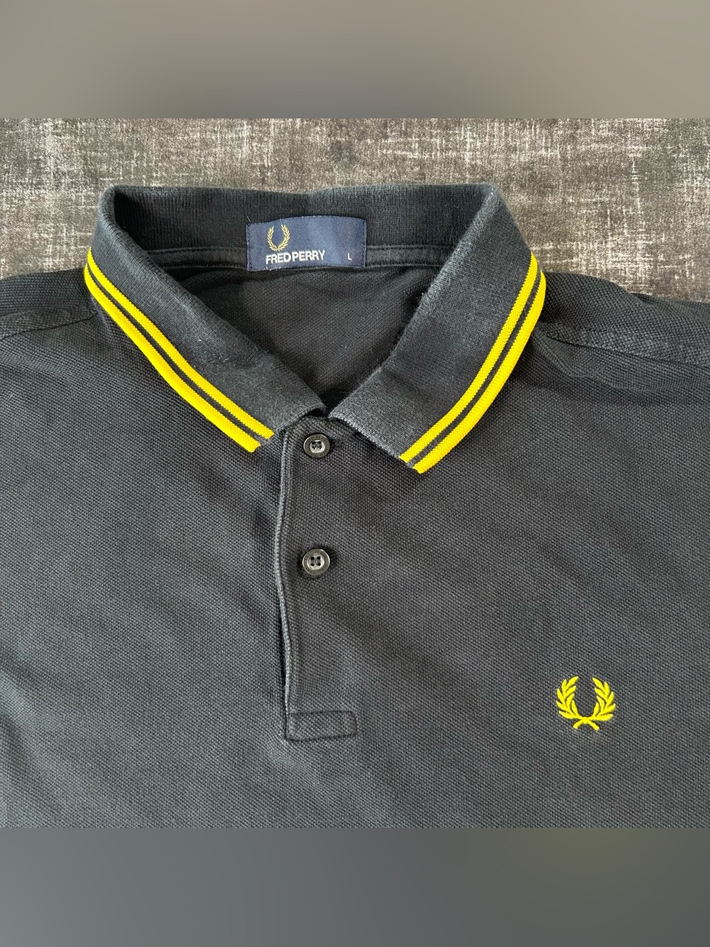 Fred Perry Polo Mens L Black Twin Tipped Pique Cotton Yellow Laurel Wreath Shirt
